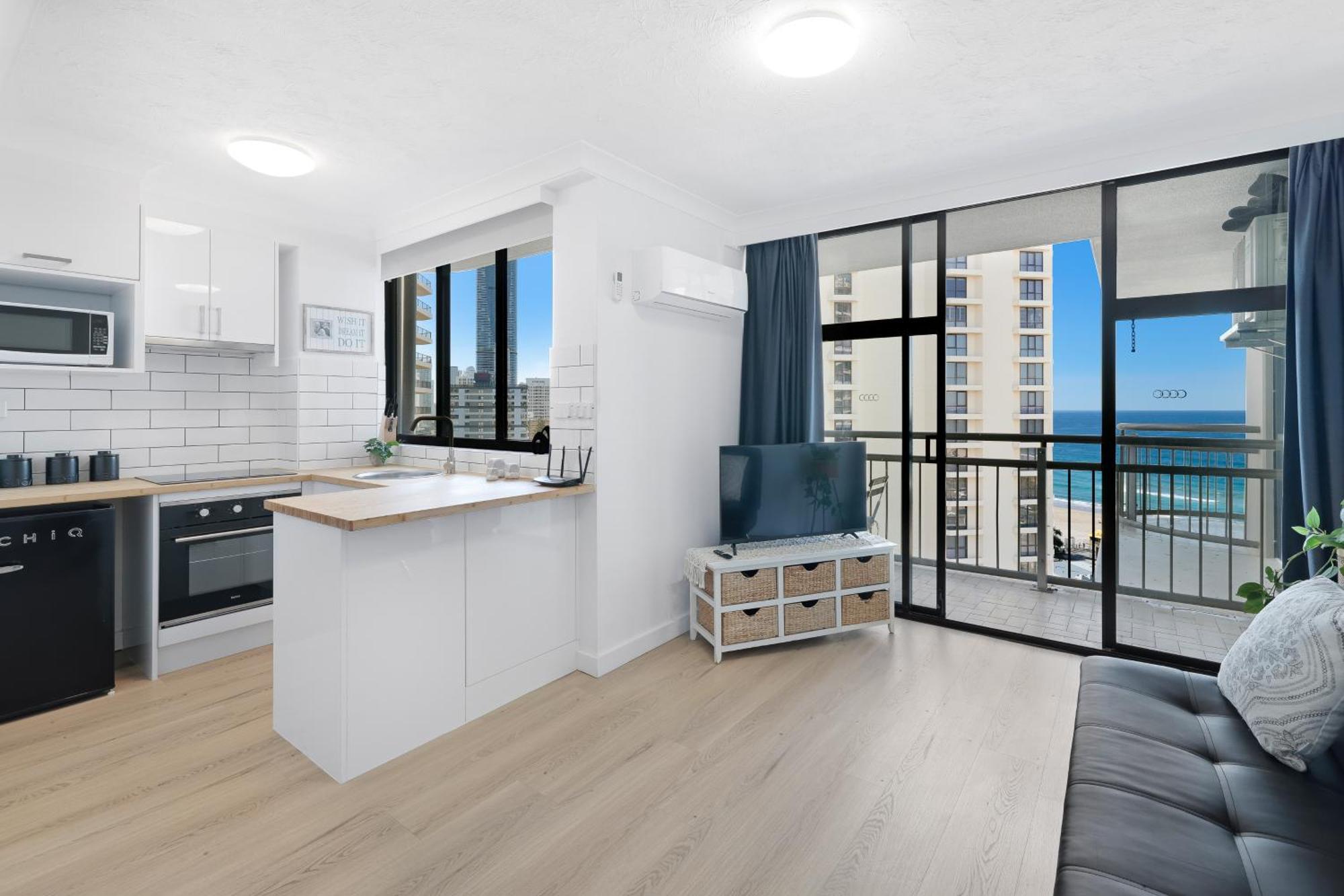 U1 - Relaxing “Seaview'S” From Your Balcony Gold Coast Exteriér fotografie